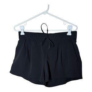 {EUC} Womens LULULEMON Black Shorts 8